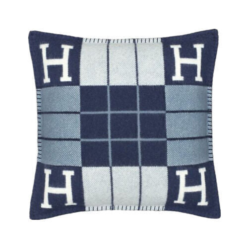 HAILEY PILLOW